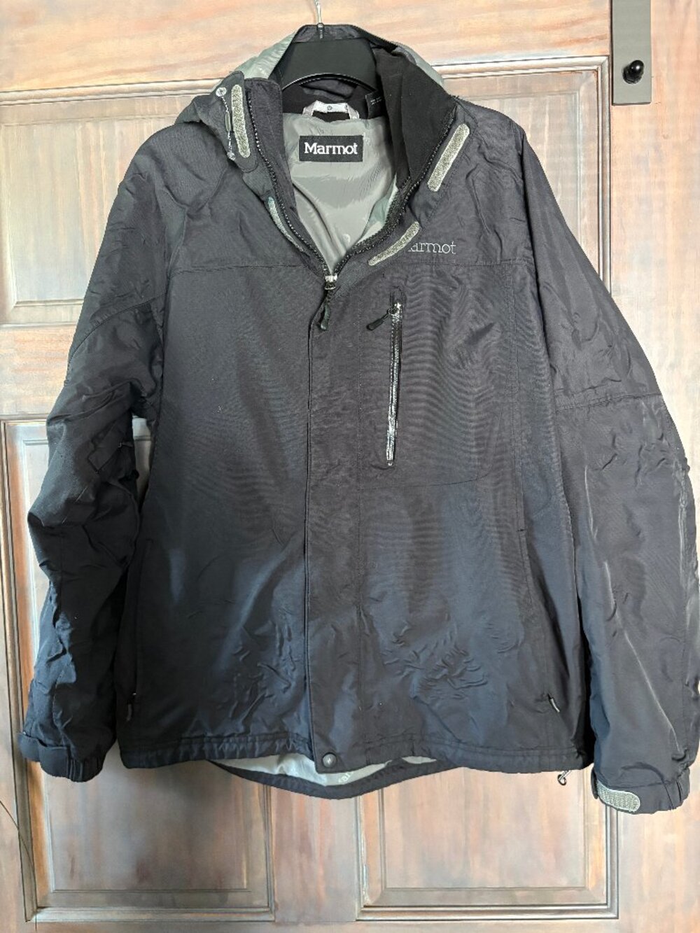 Marmot Men's hooded jacket - Black Size Medium